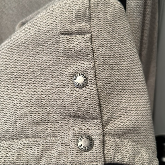 The North Face Quarter Button Hoodie - Picture 5 of 10